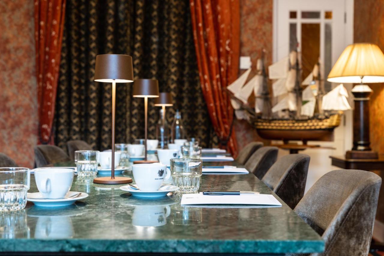 Grand Boutique Hotel-restaurant Vermeer 4*